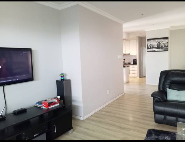 2 BEDROOM PENTHOUSE TO LET IN UMHLANGA RIDGE